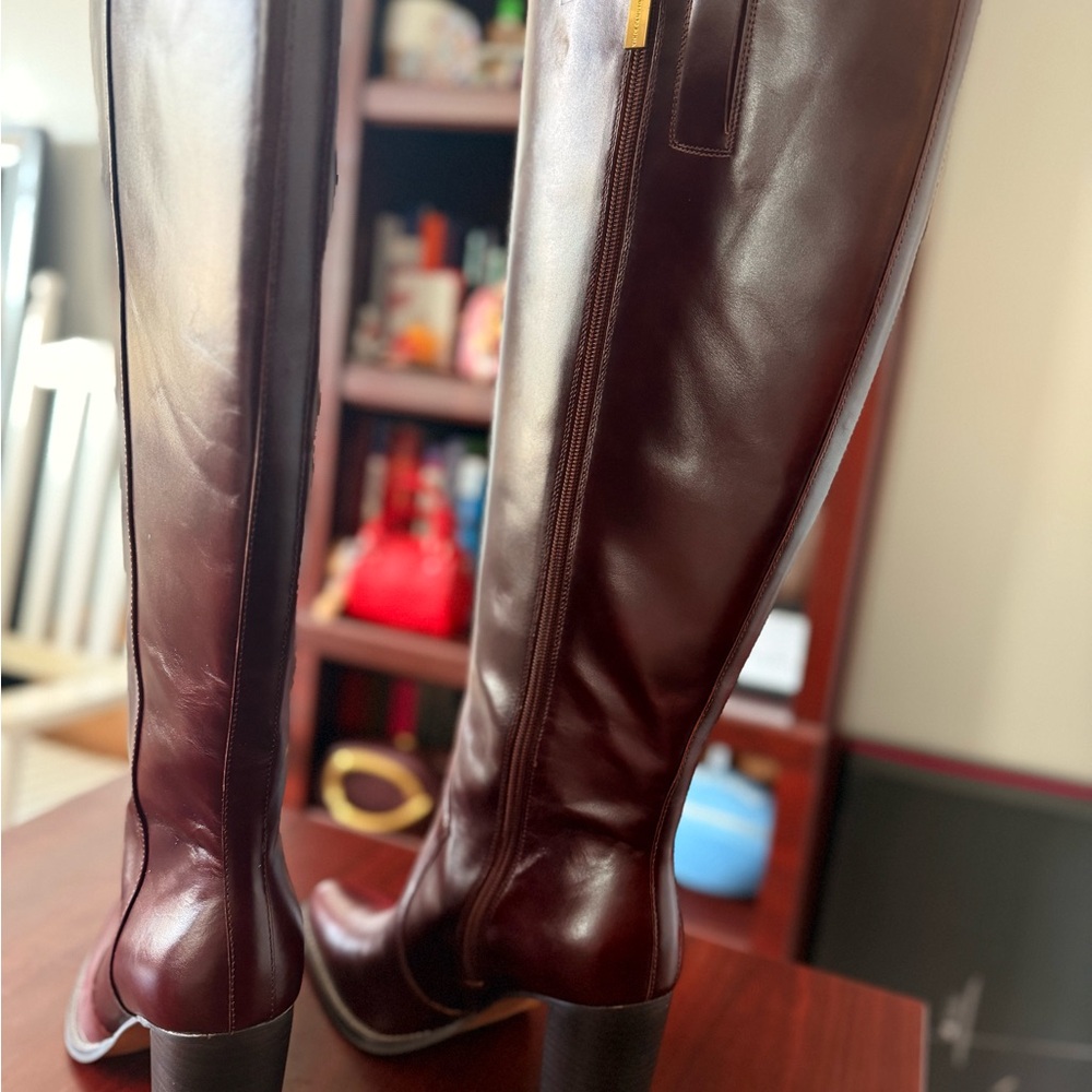 NWT  Vince Camuto Women's Tall Leather Block-Heel Boots - Burgundy - Picture 12 of 14